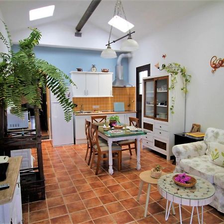Vivienda Vacacional El Lagarto Mácher Eksteriør bilde