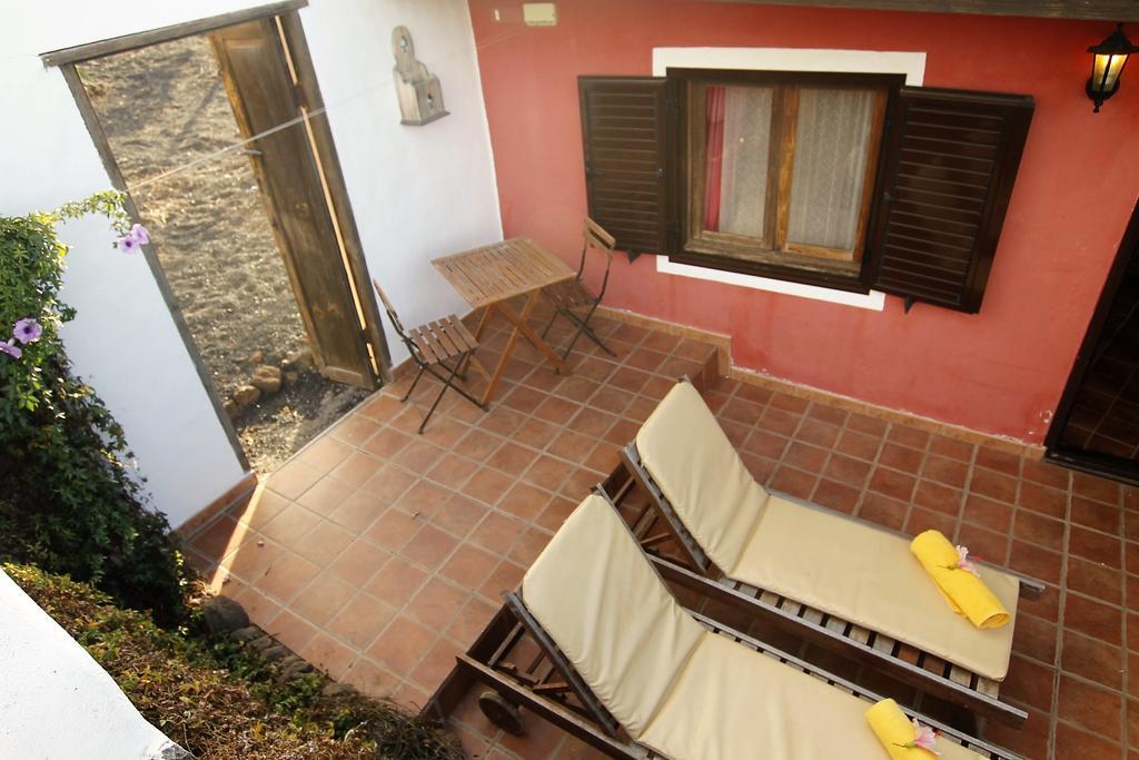 Vivienda Vacacional El Lagarto Mácher Eksteriør bilde